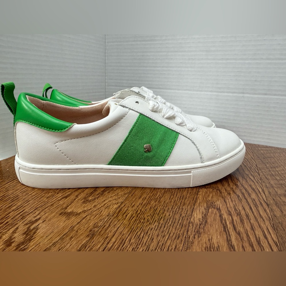 NEW ! Kate Spade Sneakers size 7